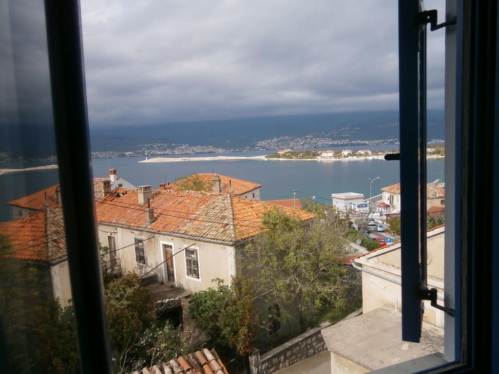 Apartments Crncic Šilo Pokój zdjęcie