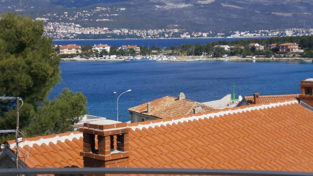 Apartments Crncic Šilo Zewnętrze zdjęcie