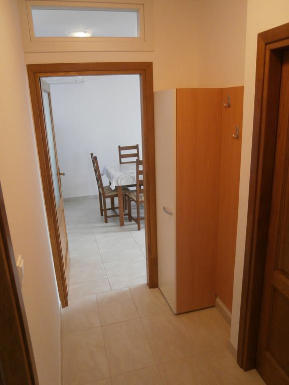 Apartments Crncic Šilo Pokój zdjęcie