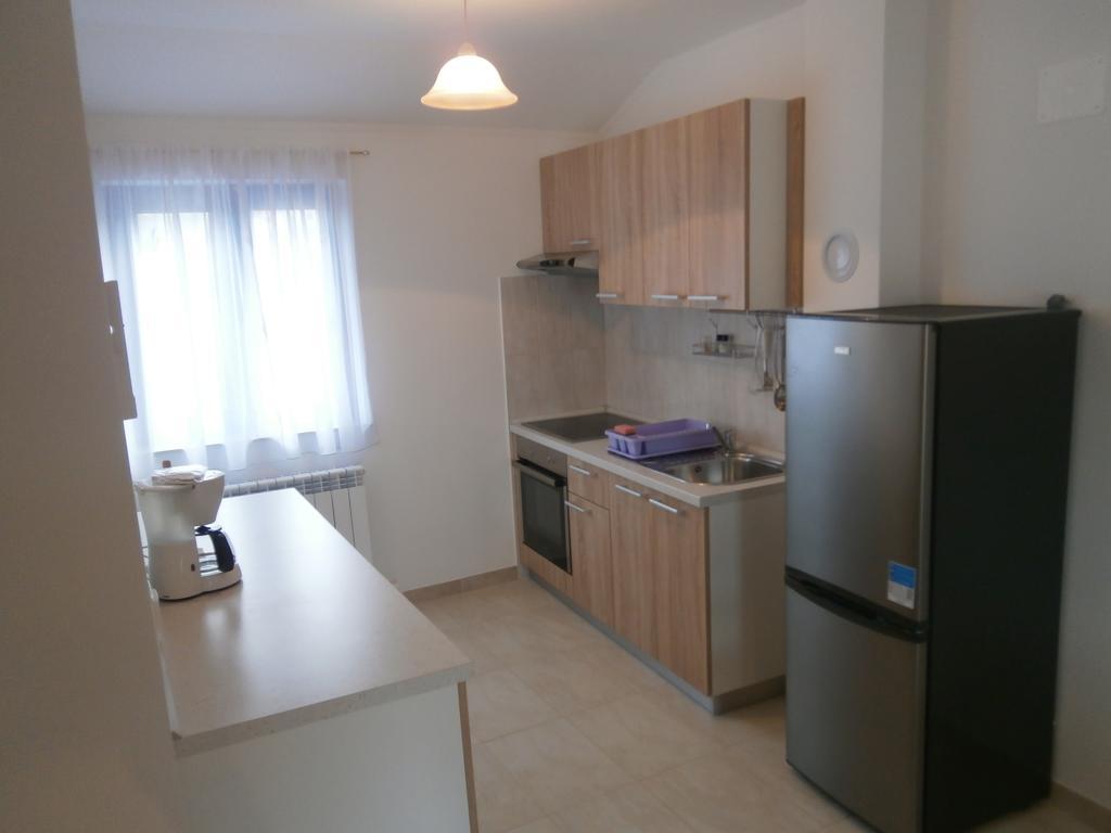 Apartments Crncic Šilo Pokój zdjęcie