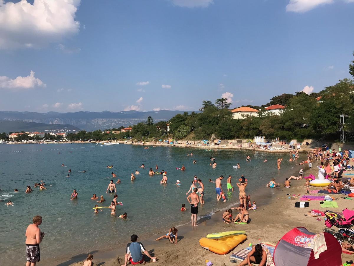 Apartments Crncic Šilo Zewnętrze zdjęcie